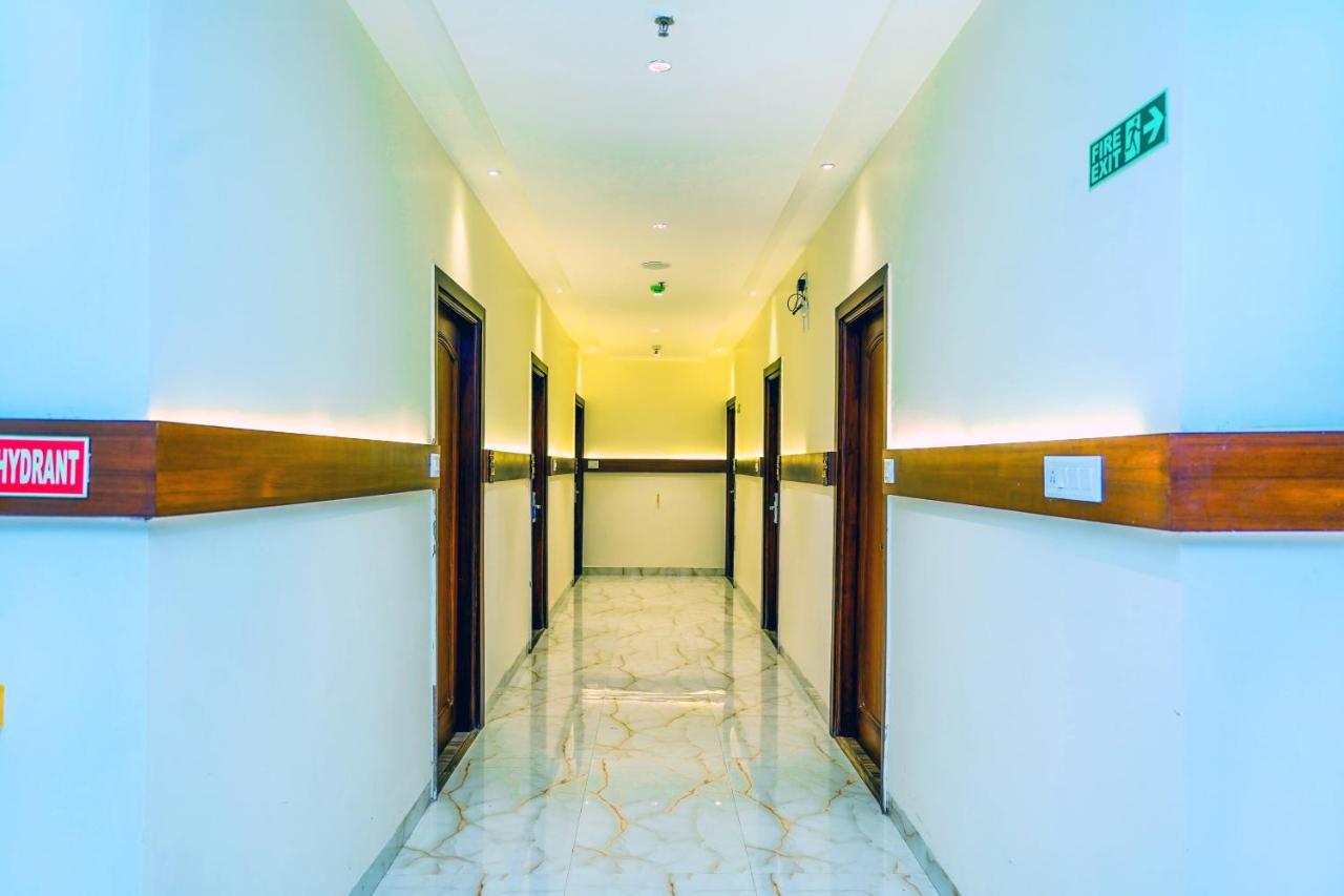 Hotel Aura Grand By Levelup Hotels Amritsar Exteriér fotografie