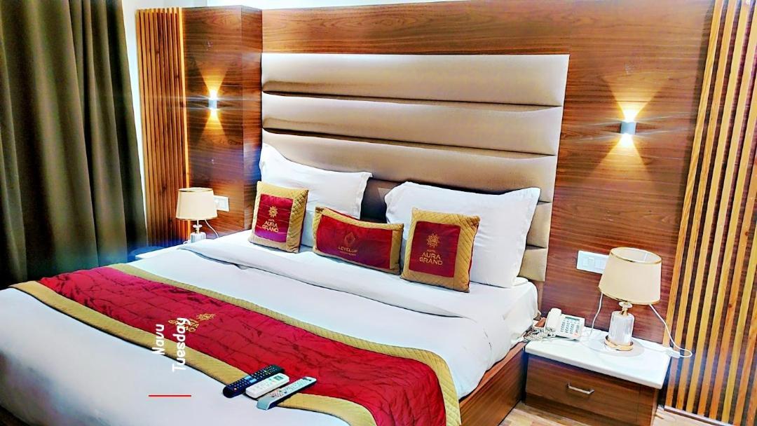 Hotel Aura Grand By Levelup Hotels Amritsar Exteriér fotografie